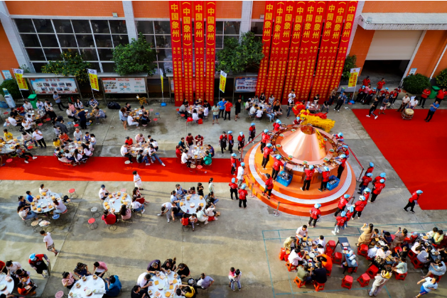 螺螄大火鍋 螺螄大火鍋